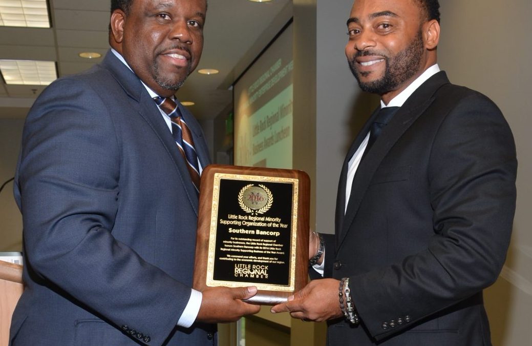 Darrin Williams receiving award from Little Rock Chamber of Commerce